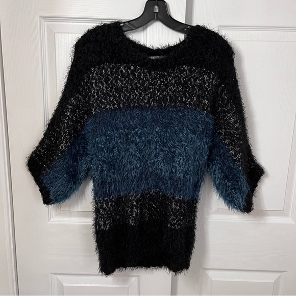 METALLIC  COLOUR BLOCK SHAGGY SWEATER BY PAQUITO - Picture 3 of 12